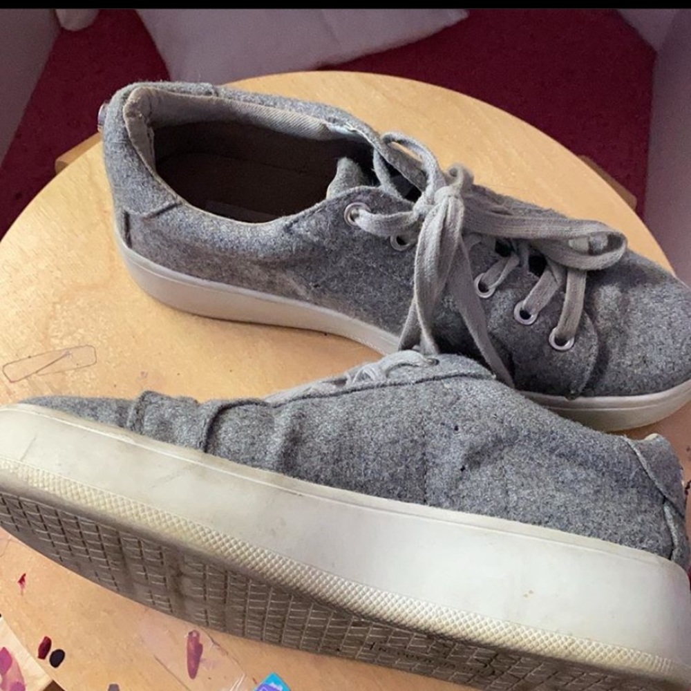 platform sneakers